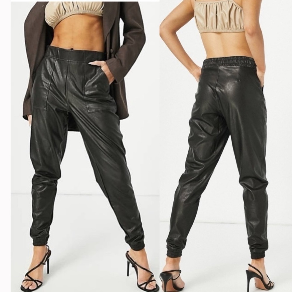 SPANX Leather Like Joggers in Black Noir Sz XS